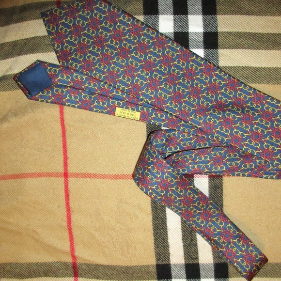 VINTAGE HERMES BLUE LABEL SILK TIE BLUE RED 7468 - Picture 4 of 11